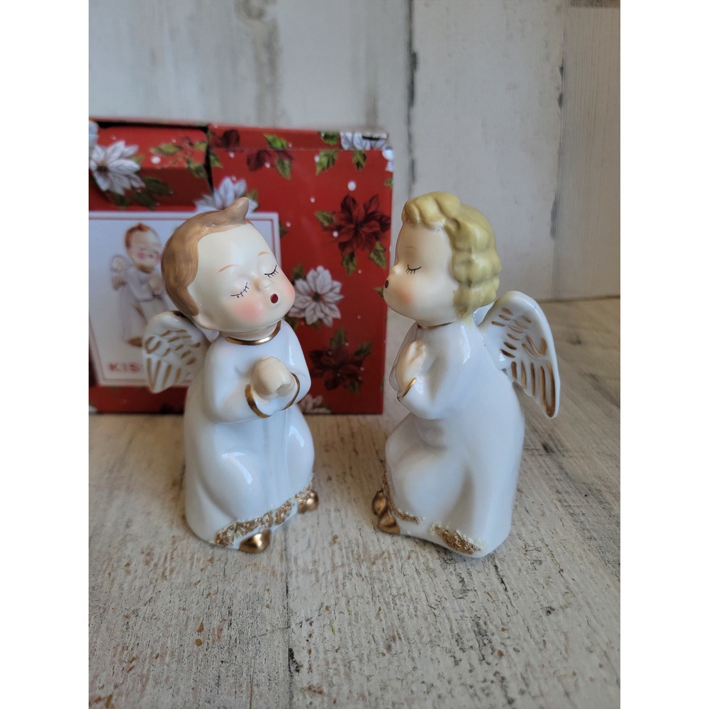 Vermont Country Store kissing praying Angel vintage Xmas cherub set home